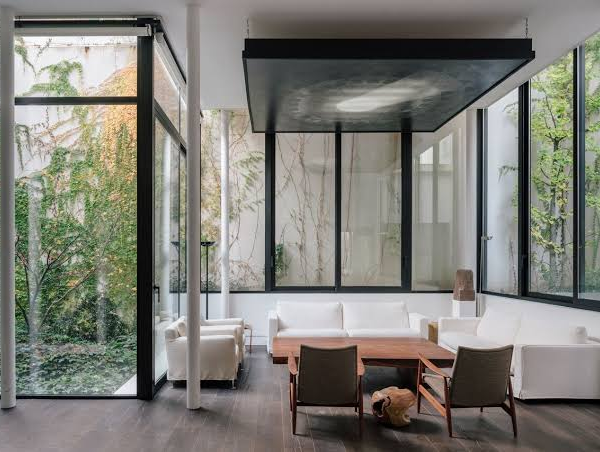 Low Light Environment Home Design Ideas for Naturally Dark Rooms and Apartments